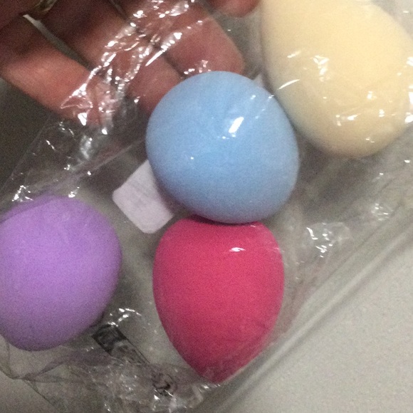 Makeup Blender different colors soft touch. - Picture 4 of 4